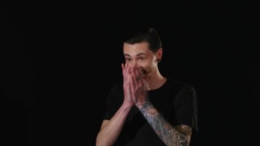 Sakallı adam utandım ama hes sevindim