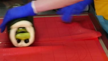 Karamel el yapımı üretim süreci