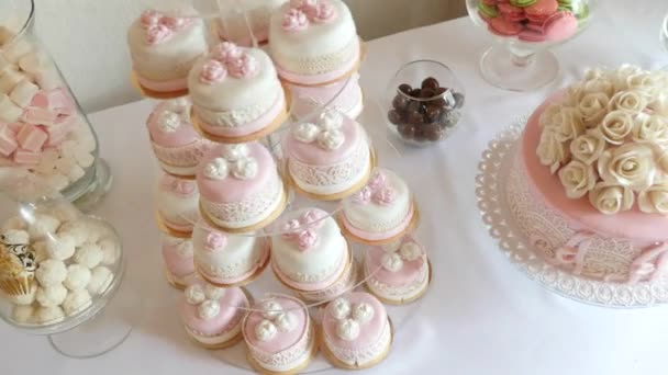 Candy Bar ślub, cukierki w formie bufetu, wyśmienite batonika na weselu — Wideo stockowe