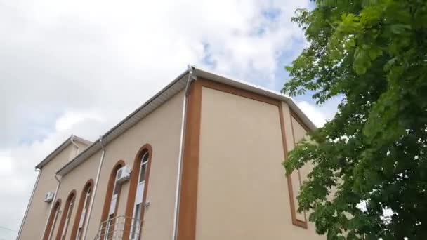 El lapso de tiempo con nubes en el cielo — Vídeo de stock