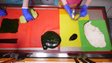 Karamel el yapımı üretim işlemi. Üstten Görünüm