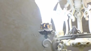 Düğün masası kırsal tarzda ayarlanıyor