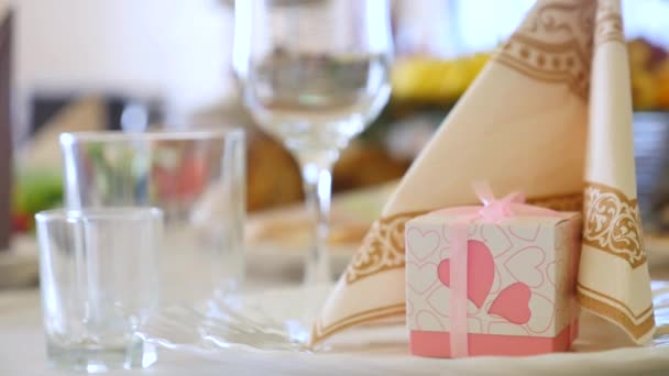 Wedding table setting in rustic style — Stock Video