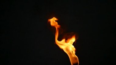 fireshow burns, ağır çekim için bir el feneri