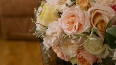 Güzel düğün buket taze çiçek