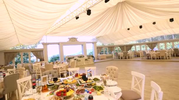 Beautiful Wedding table set up — Stock Video