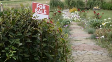 Bush Satılık işareti