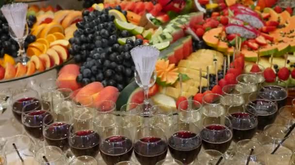 Boda colorida de frutas tropicales Buffet — Vídeos de Stock