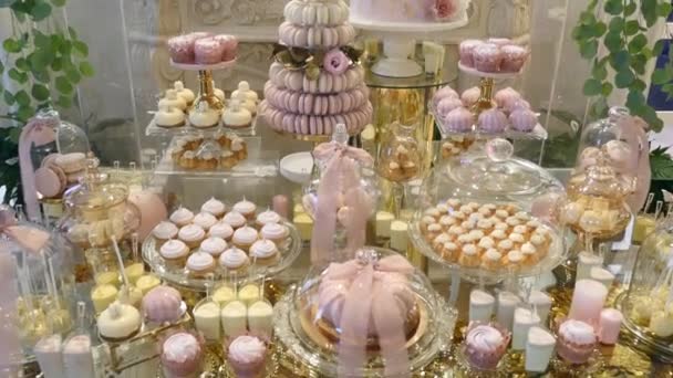 Candy Bar Matrimonio, buffet di caramelle, delizioso Candy bar a un matrimonio — Video Stock