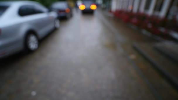 Rozmazané pozadí efekty a přechody cesta není zaostřen, ideální pro pozadí a přechody jako následek režim míchání — Stock video