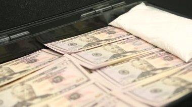 Bir milyon dolar dolu döndürme kadar kapatın