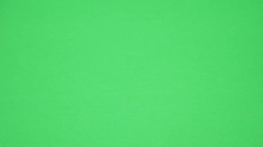 El hareketleri, bilgisayar dokunmatik ekran, tablet, trackpad kullanır gösterilen kümesi. 4k yeşil ekran ile. modern teknoloji
