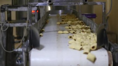 aperatifler ve çerezler üretim Fabrikası'nda