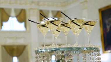 Şeker çubuğu düğün, şeker büfesi, bir düğünde lezzetli çikolata