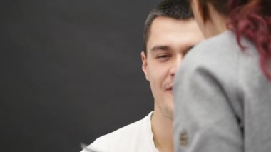 Makyaj sanatçısı, işe uygulanan özel efektler makyaj