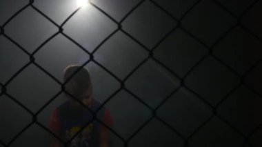 19.09.2017 - Chernivtsi, Ukrayna. Çocuklara karate eğitimi sırasında. Dövüş sanatları. Spor, aktif yaşam tarzı kavramı