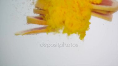 Taze meyve suyu greyfurt düşen sarı bağlantı sıçrama ile