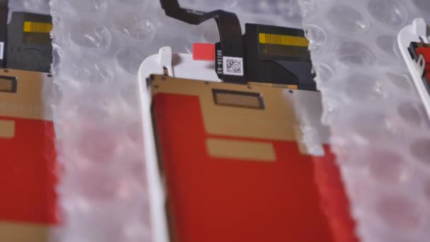 de nombreuses pièces pour téléphones mobiles 