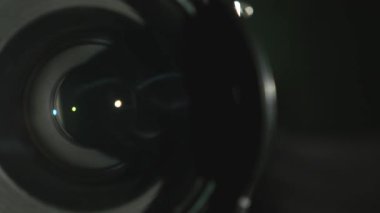Video kamera lensi, yakınlaştırma ve parlamayı, gösterilen döner, yakın çekim
