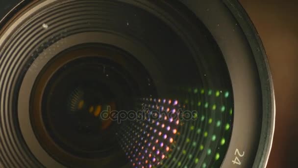 Video cameralens, zoom en schittering, bochten, close-up — Stockvideo