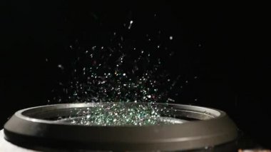 Subwoofer ile hızlı Glitter hareketli arka plan