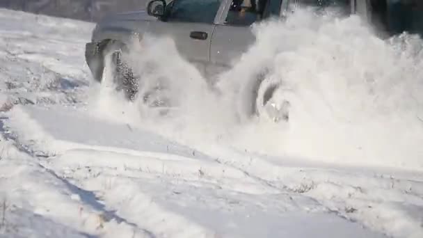 21.01.2018, Chernivtsi, Ukrajna - hó ride extreme 4 x 4 jeep — Stock videók