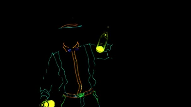 バーメン・ショーアニメ。アニメーション。パフォーマンスネオンの制服を着たバーマンは黒を背景にジャグリングをしている。スローモーション。4k. — ストック動画