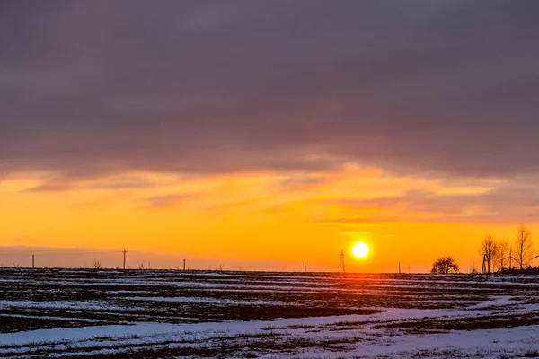 Zachód Słońca Płaskim Krajobrazie — Zdjęcie stockowe