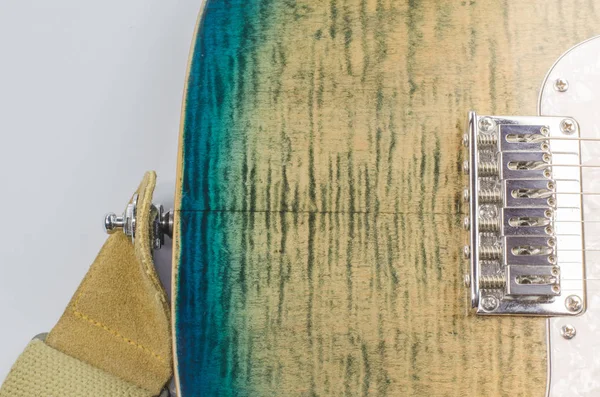 Guitarra eléctrica teal color de cerca — Foto de Stock