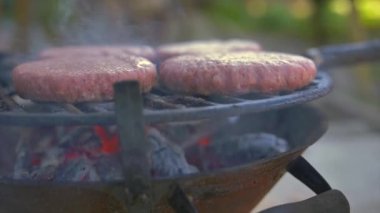 Hamburger için köfte köfteli köfte ızgarada kızartılmış bbq fire ızgara