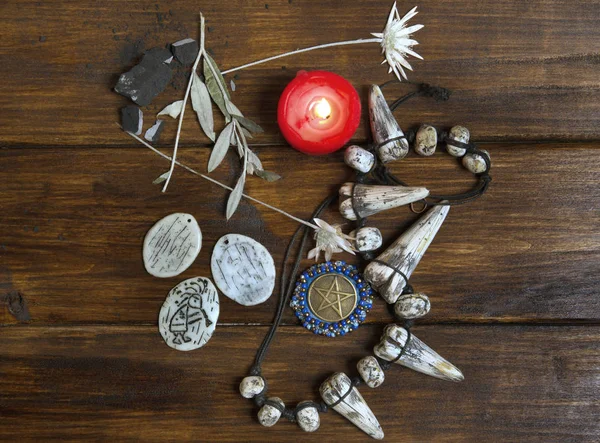 Altar wiccano para ritos funerarios — Foto de Stock