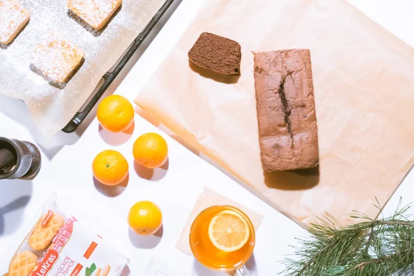 Zoetwaren Stilleven Koekjes Bakkerijproducten Mandarijnen Eieren Toetje Koken Snoep Suiker — Stockfoto