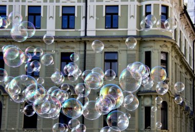 Uçan sokakları üzerine