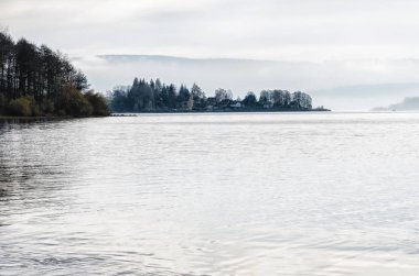 Güzel bir Lipno göl manzarası