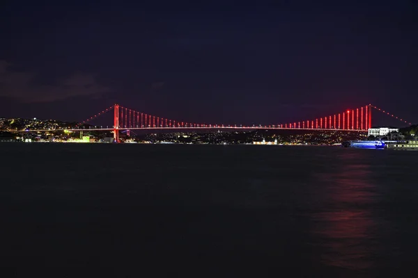 Bella vista di Istanbul all'ora del tramonto — Foto Stock