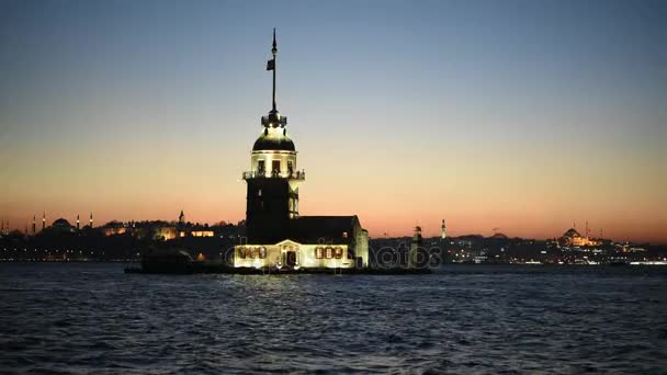 Maiden's Tower on Istanbul bosphorus — Stock Video