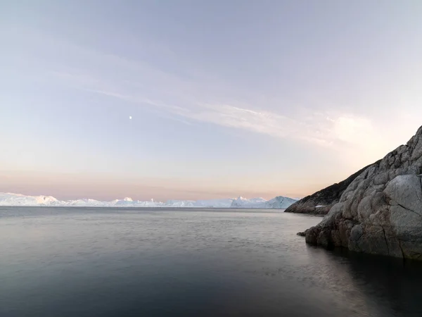 Obrovské ledovce na Severní ledový oceán v Grónsku — Stock fotografie