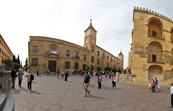 Catedral de Mezquita em Córdoba, Espanha. Abril de 2015 . — Fotografia de Stock