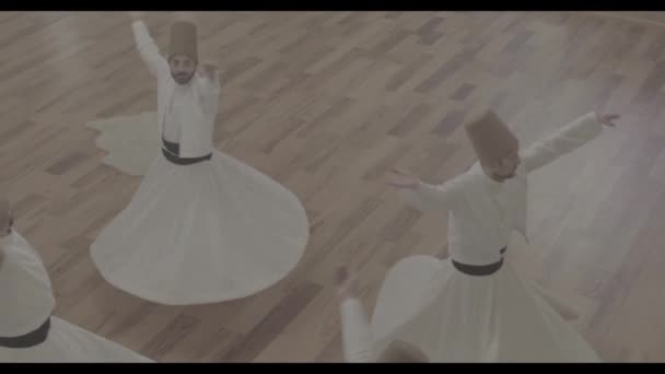 Dervishes pusaran di acara sema — Stok Video