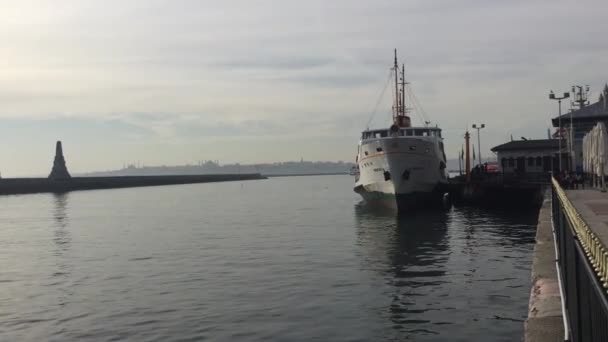 Curta-metragem em Istambul bosphorus sea — Vídeo de Stock