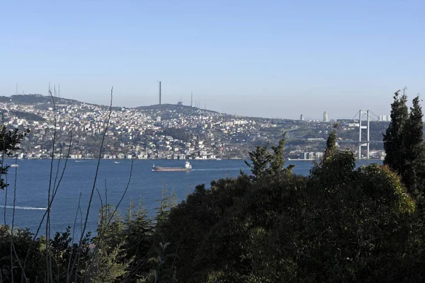Vista panorámica del mar del Bósforo de Estambul —  Fotos de Stock