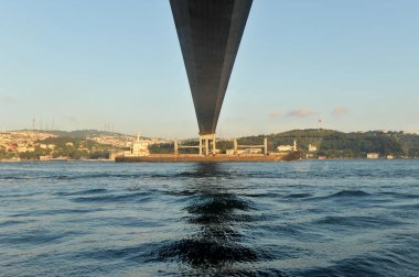 gün batımında Istanbul Boğaziçi'nin güzel manzara
