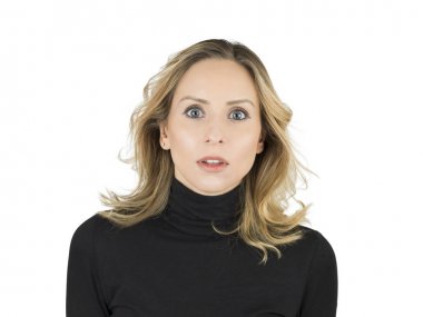 Genç sarışın model portre modern elbise