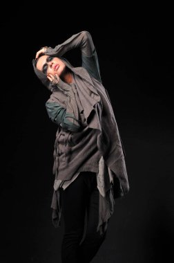 savaşçı kadını farklı tasarım kıyafetler