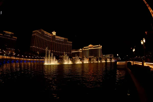 Fuentes en Bellagio Hotel Casino en Las Vegas, NV, EE.UU.. Abril de 2016 . — Foto de Stock