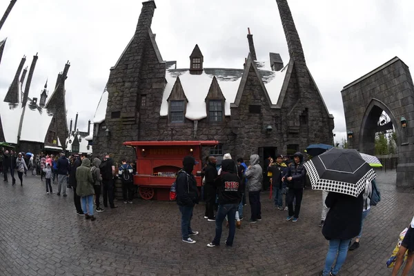 Harr potter house in universal studios at los angeles, usa. April 2016 — Stockfoto