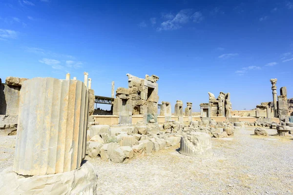 Ruines à Persépolis ville historique à Shiraz, Iran. septembre 2016 — Photo