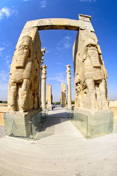 Rovine nella città storica di Persepolis a Shiraz, in Iran. settembre 2016 — Foto Stock