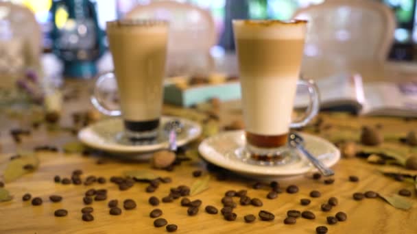 Listo para tomar café en tazas — Vídeos de Stock