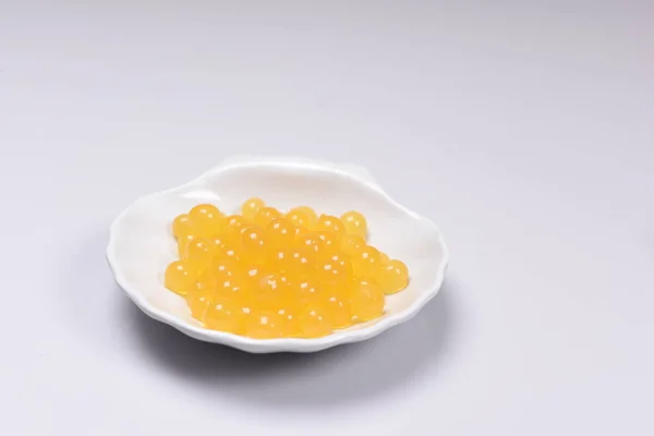 新鮮なオレンジ ジュースのボール — ストック写真